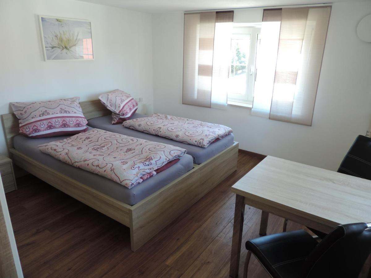 Pension Am Kirchberg Wehringen Экстерьер фото
