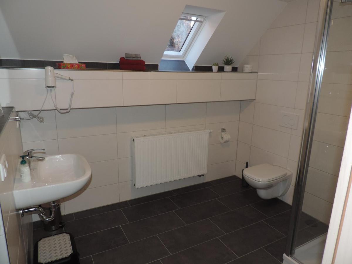 Pension Am Kirchberg Wehringen Экстерьер фото